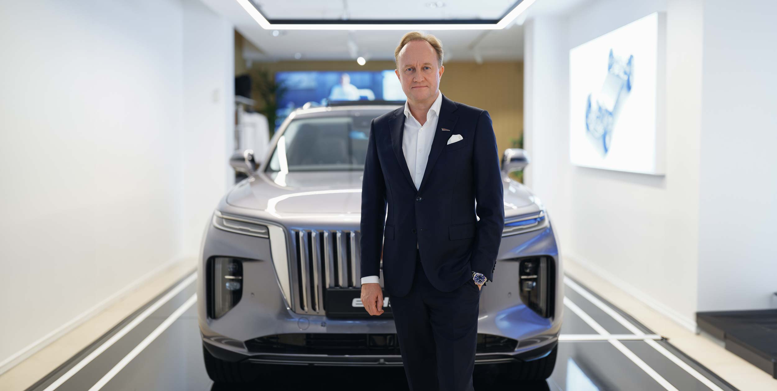 Från konst till bilar – mannen bakom Hongqi:s estetiska revolution